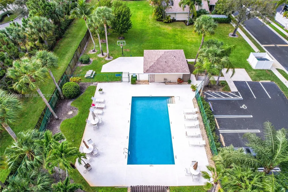 804 Summerwinds Ln Jupiter, FL 33458
