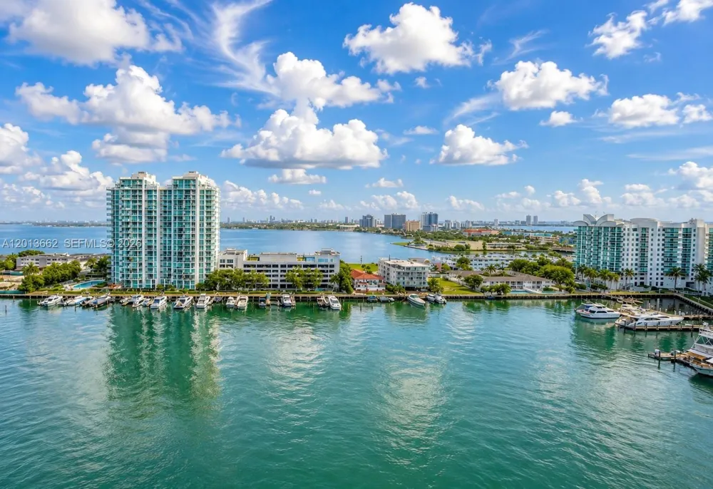 7929 West Dr #1501 North Bay Village, FL 33141