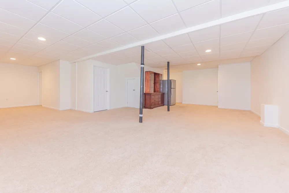 51344 E Bourne Terrace Novi City, MI 48374