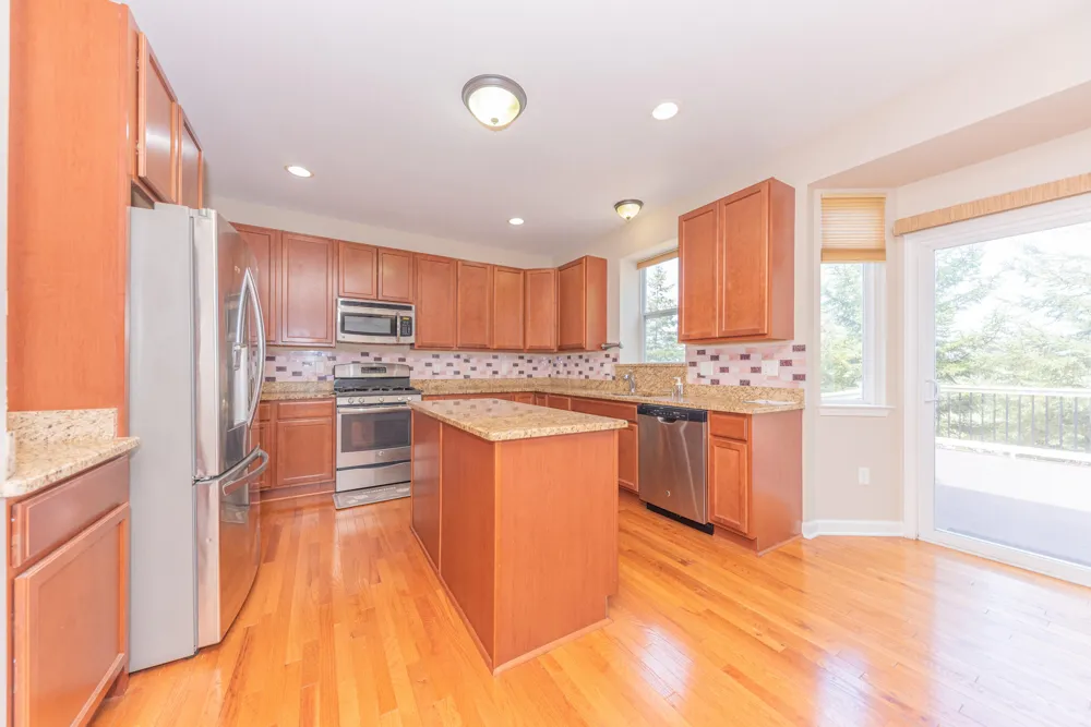 51344 E Bourne Terrace Novi City, MI 48374