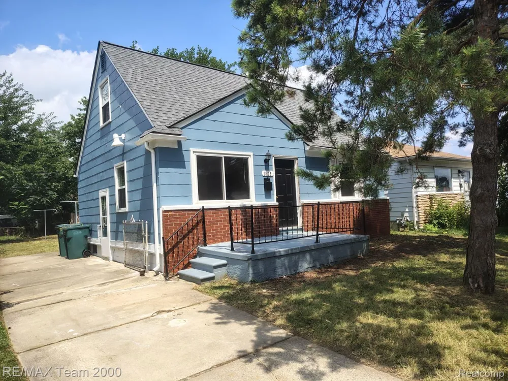 1828 Garfield Avenue Lincoln Park City, MI 48146