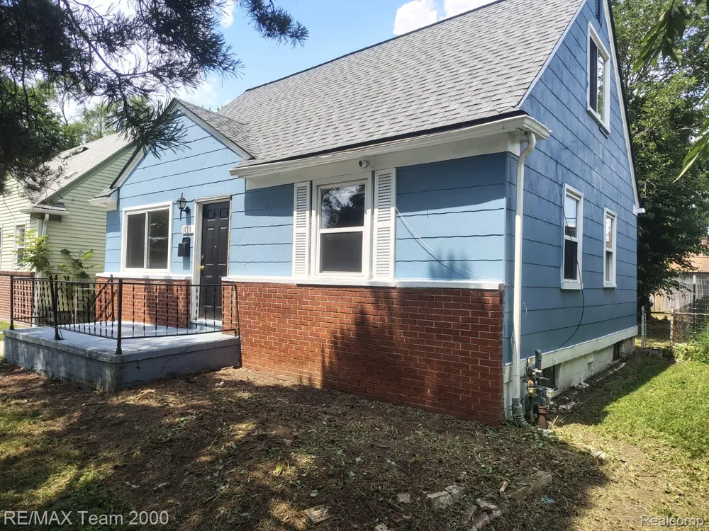 1828 Garfield Avenue Lincoln Park City, MI 48146