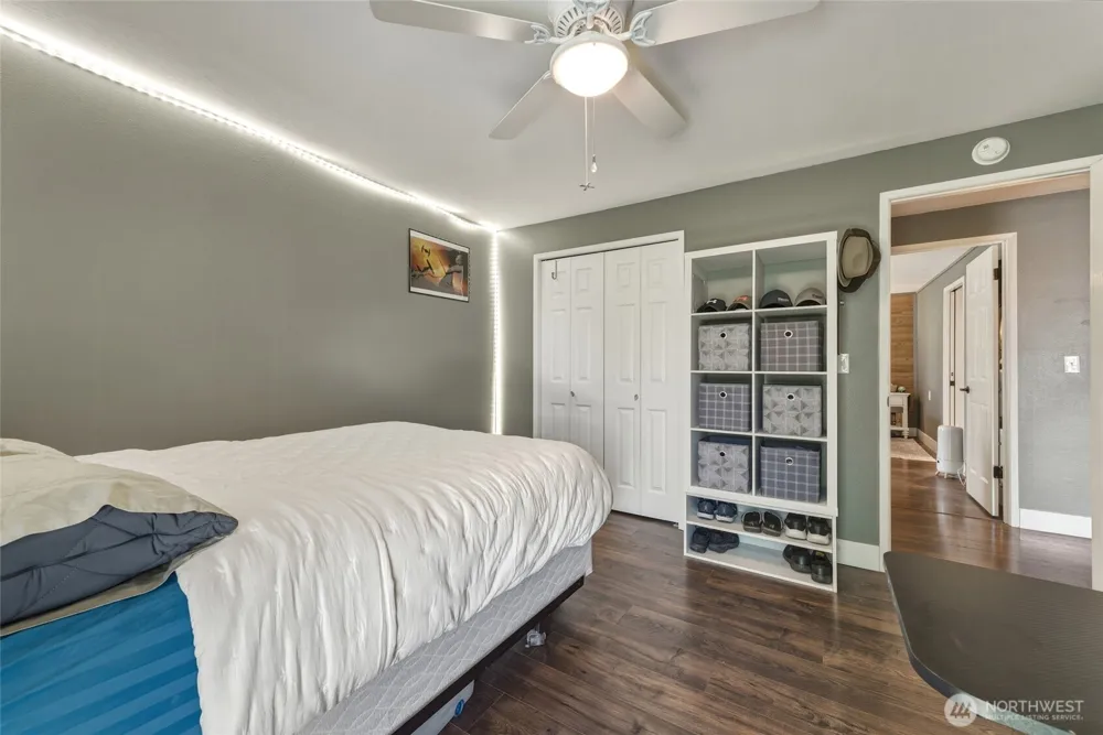 353 SE Highland Park Drive College Place, WA 99324