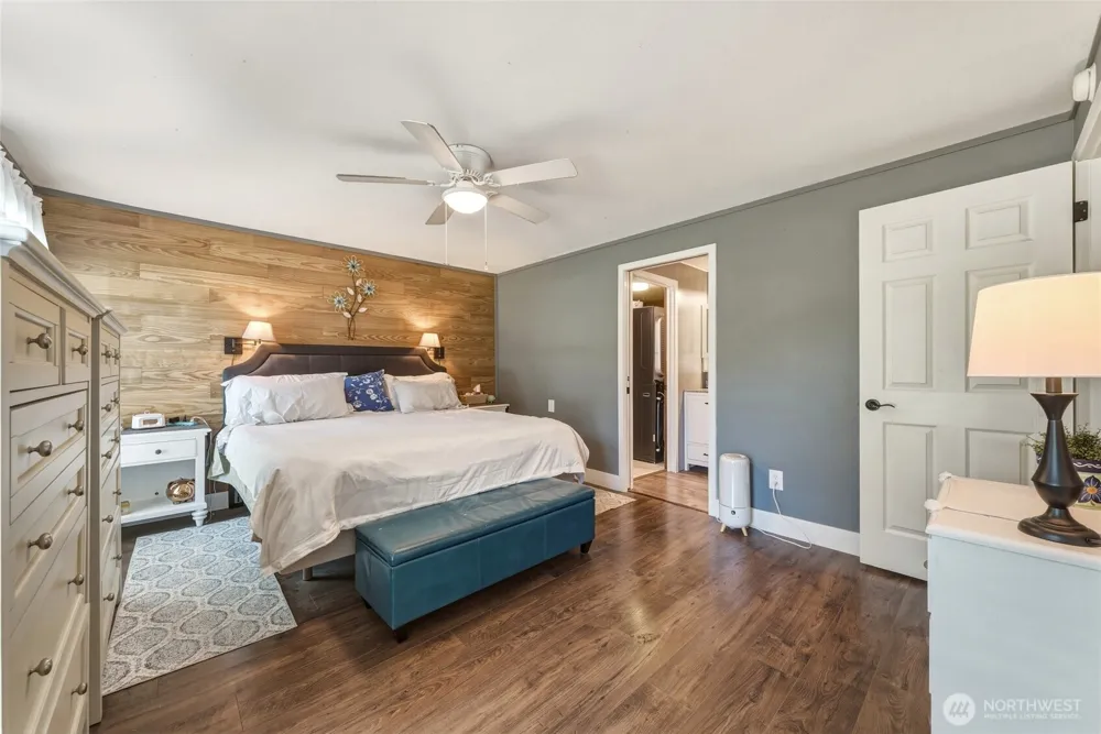 353 SE Highland Park Drive College Place, WA 99324