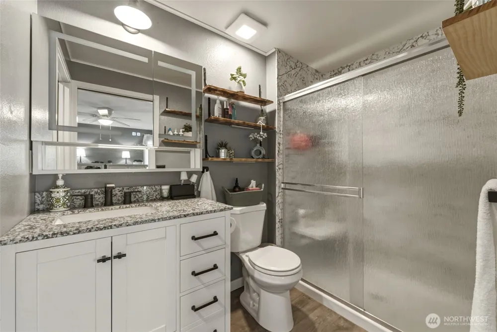 353 SE Highland Park Drive College Place, WA 99324