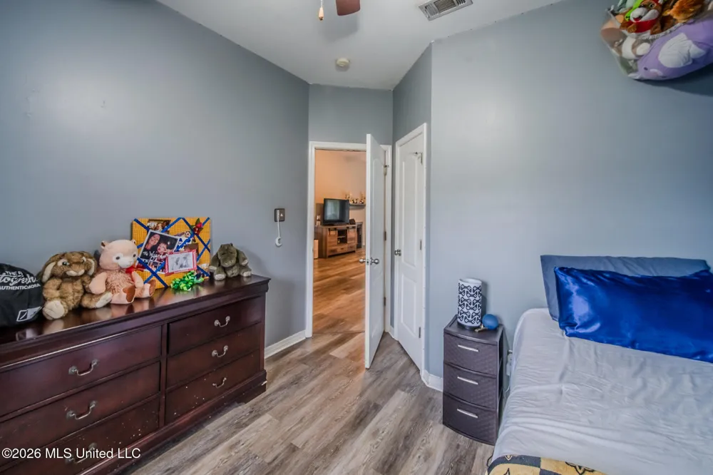 21645 E Ridge Drive Saucier, MS 39574