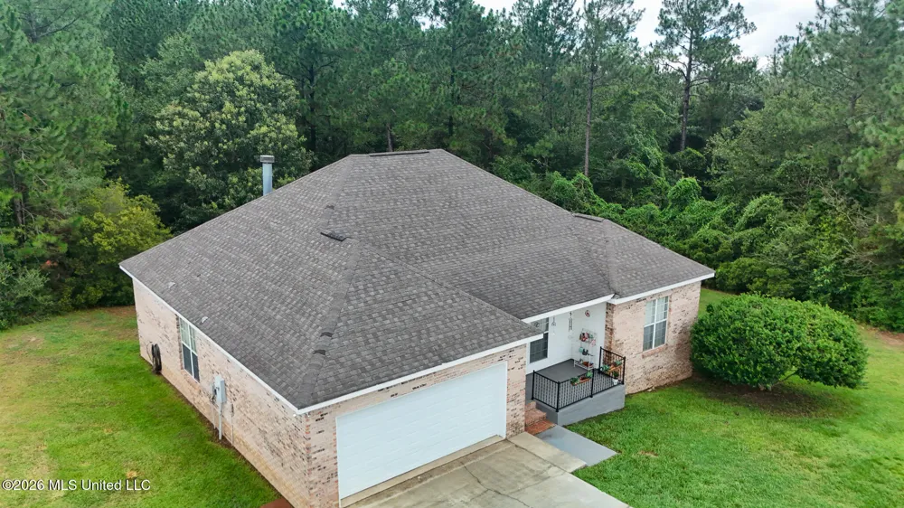 21645 E Ridge Drive Saucier, MS 39574