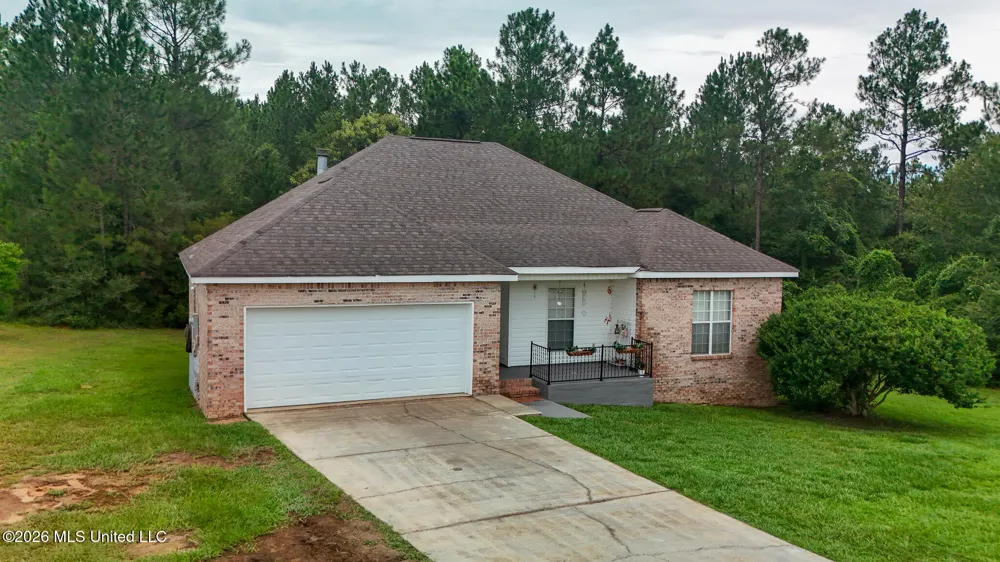21645 E Ridge Drive Saucier, MS 39574