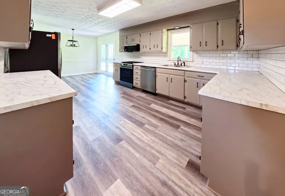 1163 Fairlane DR Louisville, GA 30434