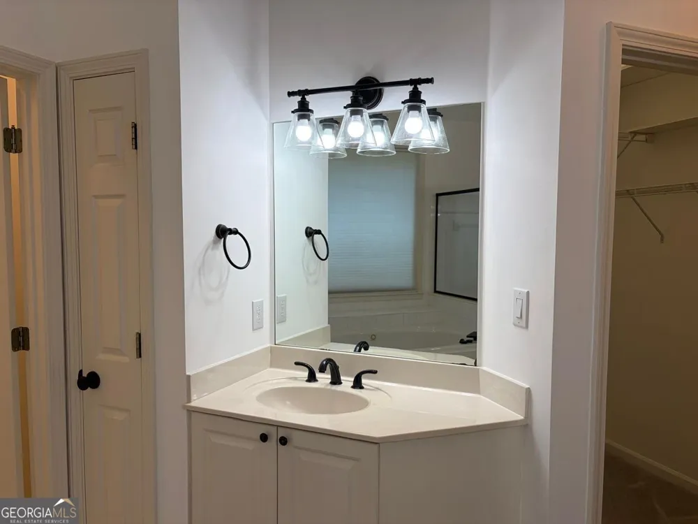 96 Highgrove DR Suwanee, GA 30024
