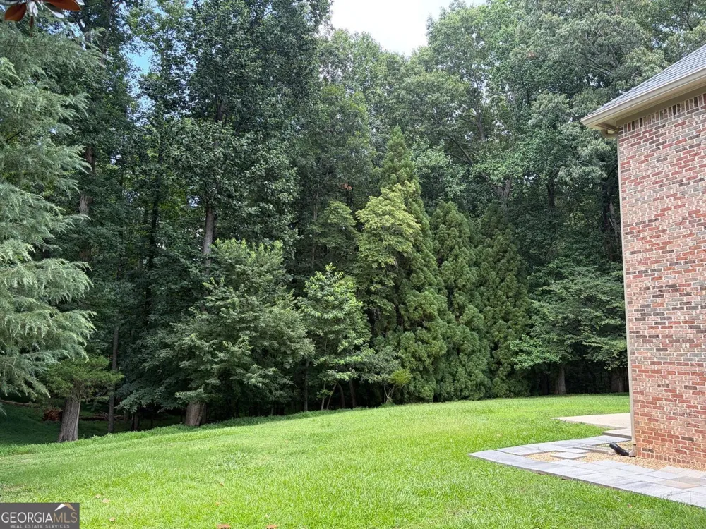 96 Highgrove DR Suwanee, GA 30024
