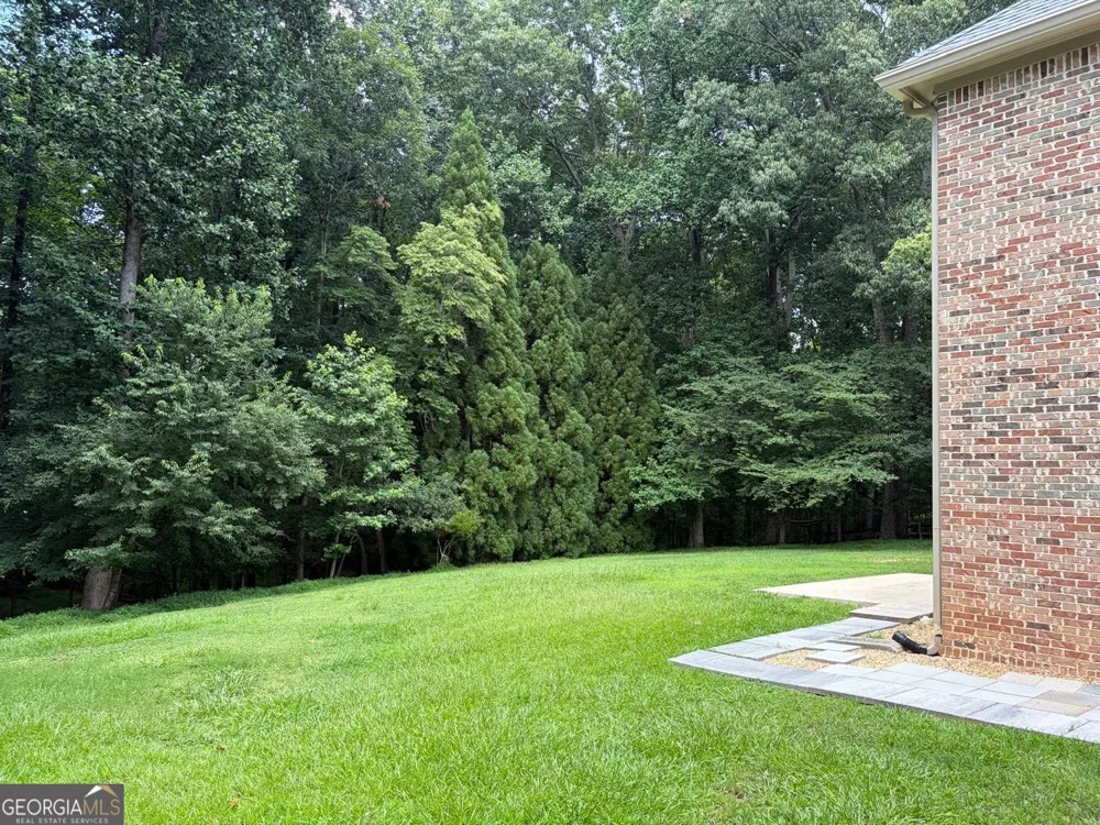 96 Highgrove DR Suwanee, GA 30024