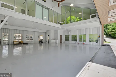 43 General Mitchell DR