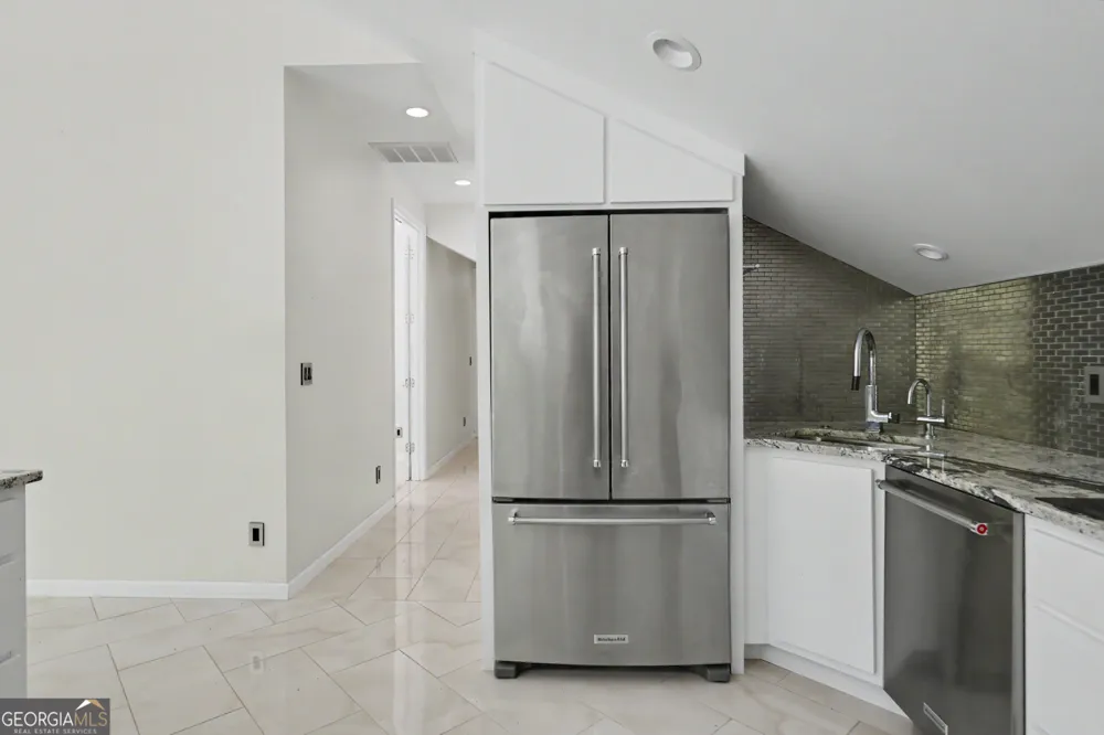 43 General Mitchell DR Clayton, GA 30525
