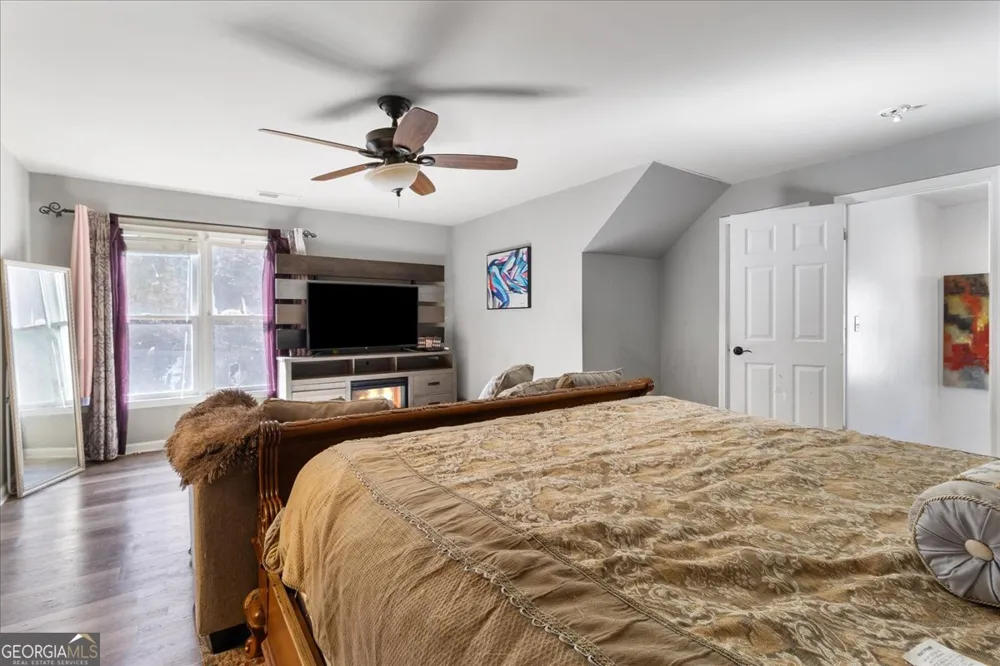 9122 Loxford ST Lithia Springs, GA 30122