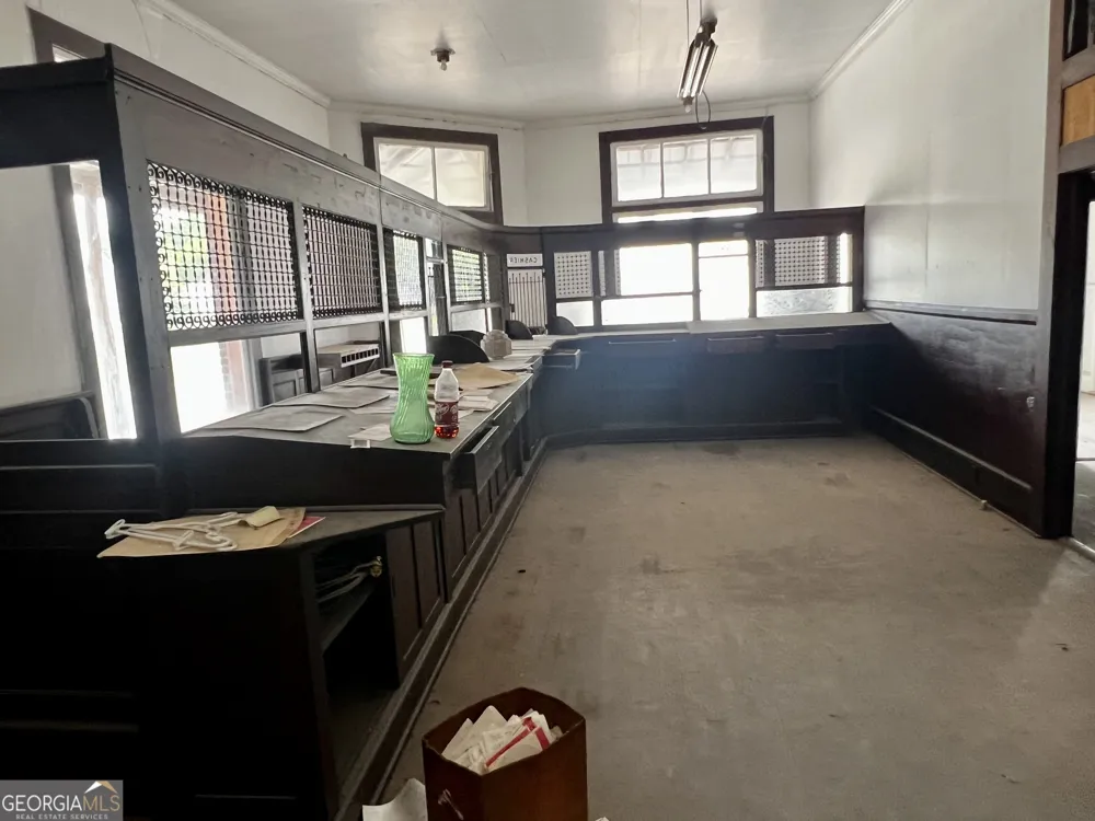 140 Montgomery ST Toomsboro, GA 31090