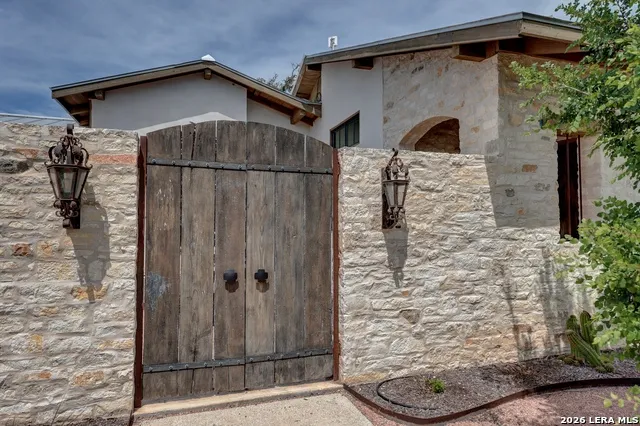 2178 S RANCH ROAD 783 Harper, TX 78631