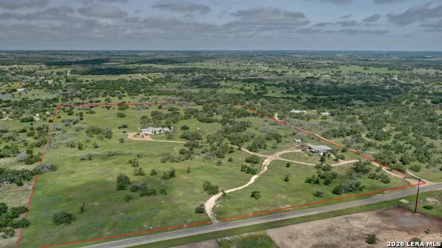 2178 S RANCH ROAD 783 Harper, TX 78631