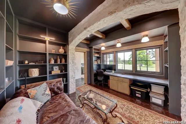 2178 S RANCH ROAD 783 Harper, TX 78631