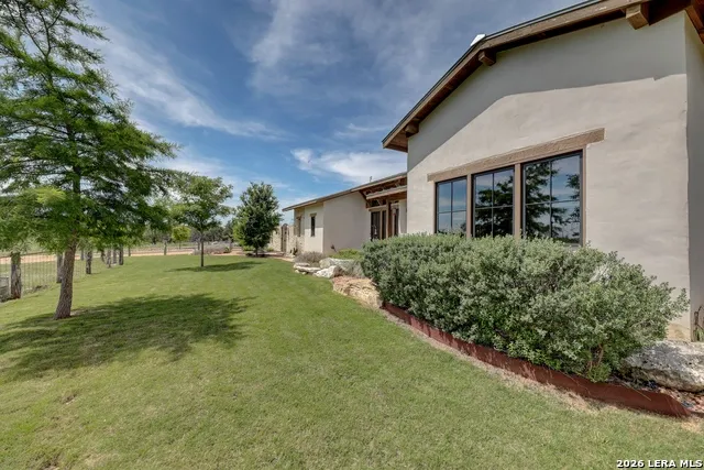 2178 S RANCH ROAD 783 Harper, TX 78631
