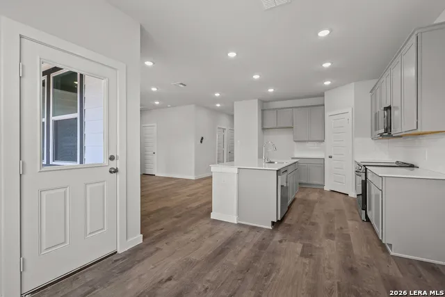 2528 Heritance Pass Seguin, TX 78155