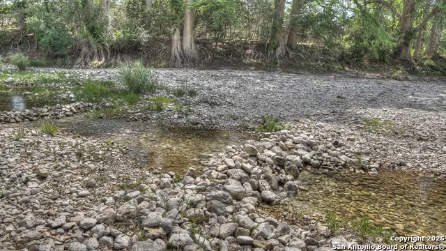 154 Weston Leakey, TX 78873