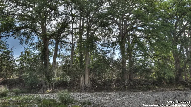 154 Weston Leakey, TX 78873