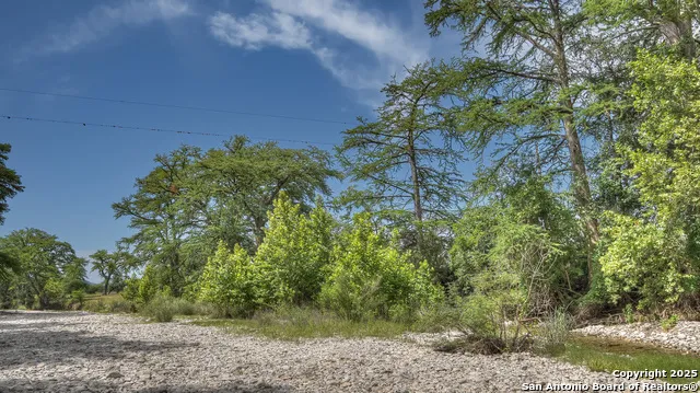 154 Weston Leakey, TX 78873