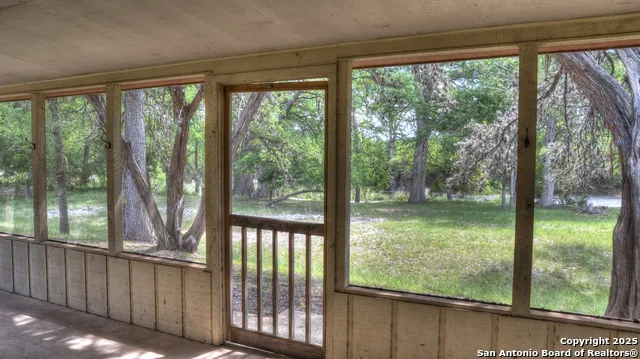 154 Weston Leakey, TX 78873