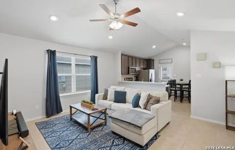 2513 Hiddenbrooke Trace