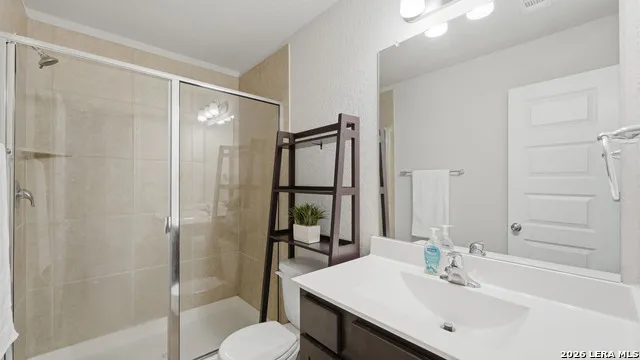 2513 Hiddenbrooke Trace Seguin, TX 78155