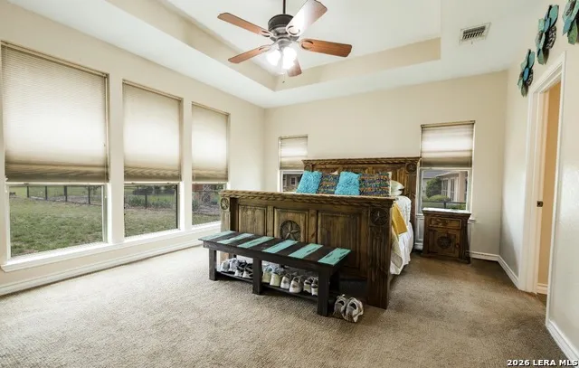518 Jack Nickolaus Devine, TX 78016