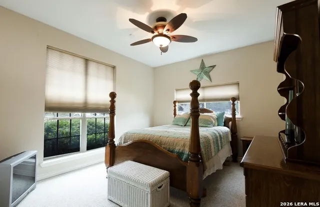 518 Jack Nickolaus Devine, TX 78016