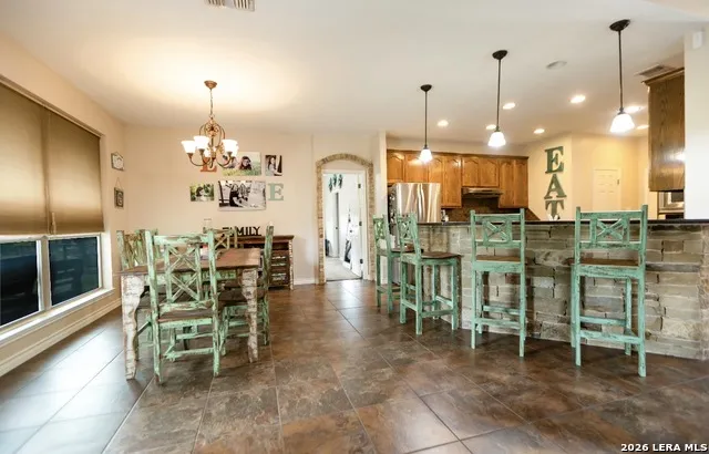 518 Jack Nickolaus Devine, TX 78016
