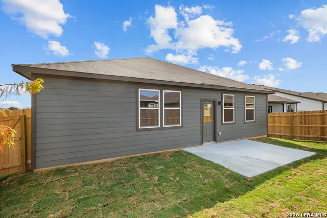 2532 Heritance Pass Seguin, TX 78155