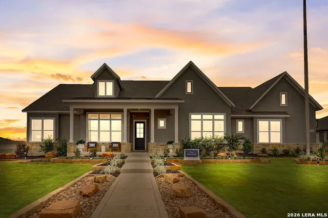 233 BOBS COVE Castroville, TX 78009