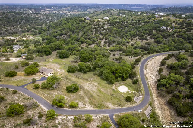 385 Settlers Way Comfort, TX 78013