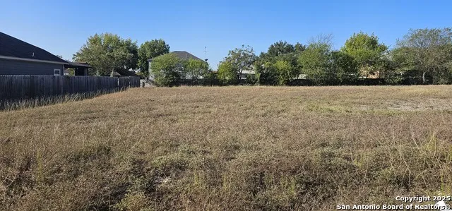 807 Toepperwein Converse, TX 78109