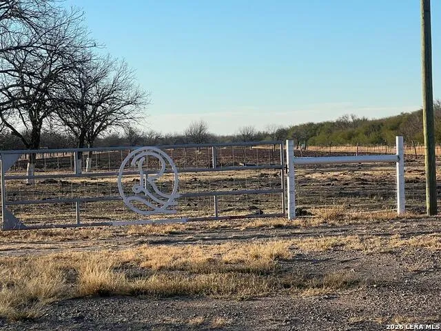0000 Silver Bridge Rd Quemado, TX 78877