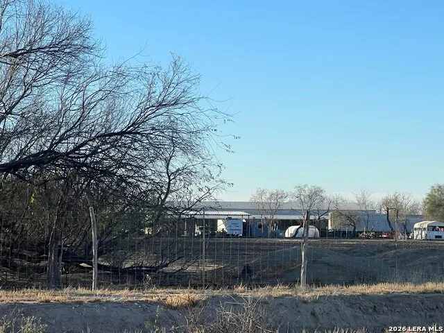 0000 Silver Bridge Rd Quemado, TX 78877