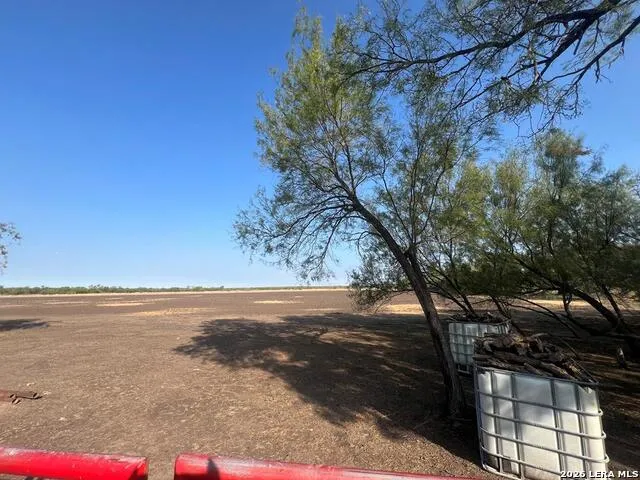 0000 Silver Bridge Road Quemado, TX 78877