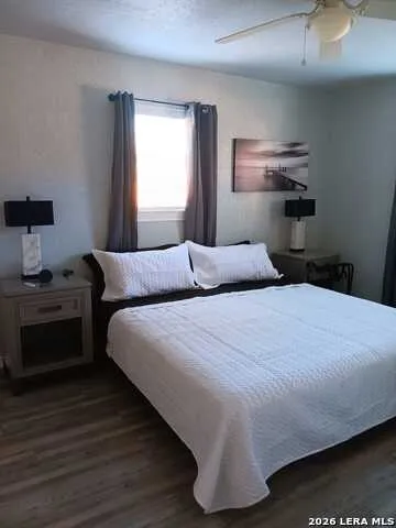 3201 Oak Ridge Horseshoe Bay, TX 78657
