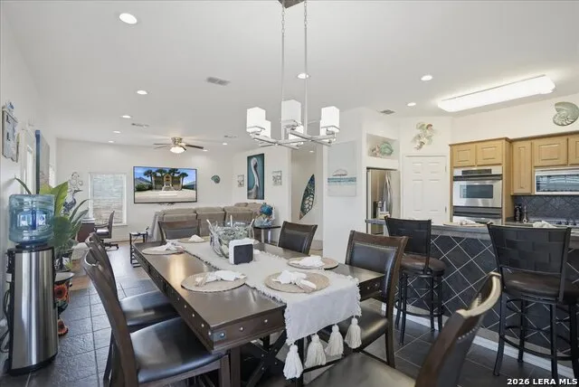 1028 CHANNEL VISTA DR Port Aransas, TX 78373