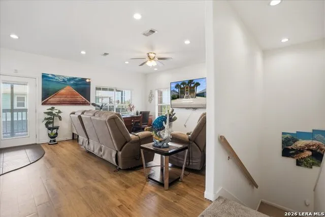 1028 CHANNEL VISTA DR Port Aransas, TX 78373