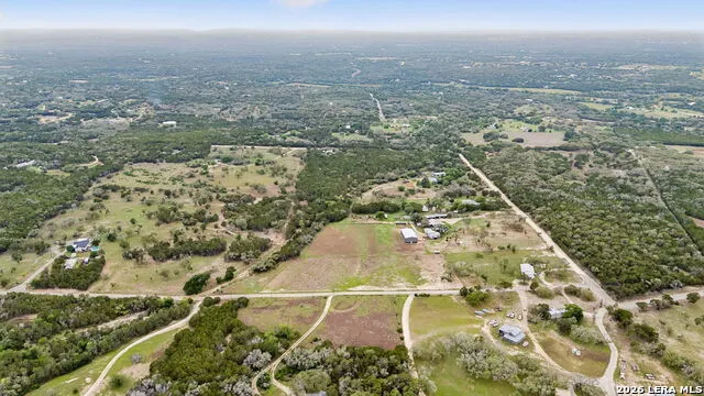 997 GW Edwards Lane Pipe Creek, TX 78063