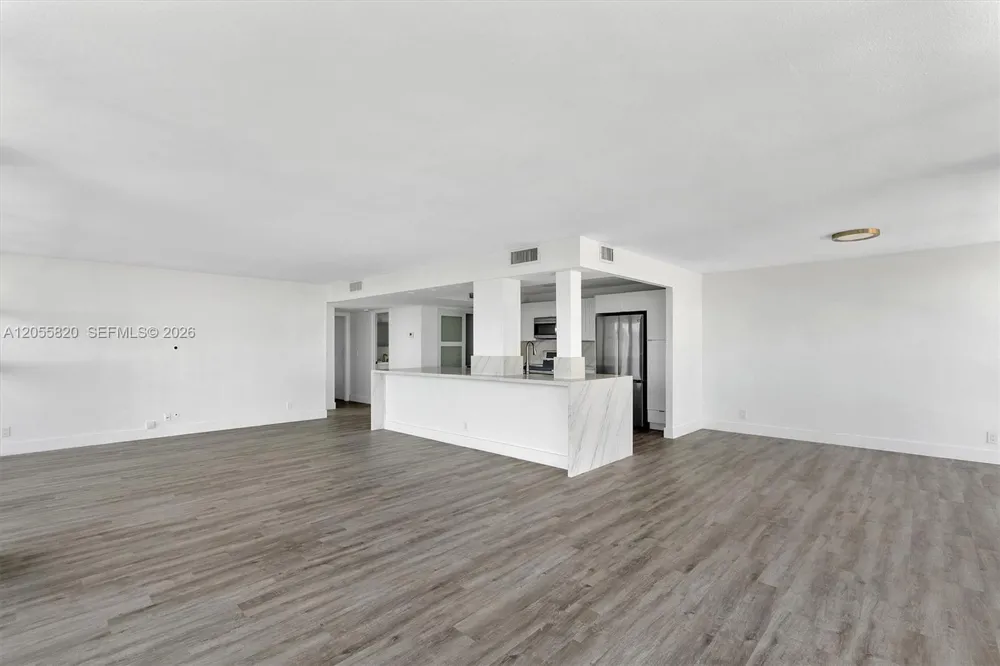200 Leslie Dr #631 Hallandale Beach, FL 33009