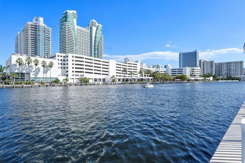200 Leslie Dr #631 Hallandale Beach, FL 33009