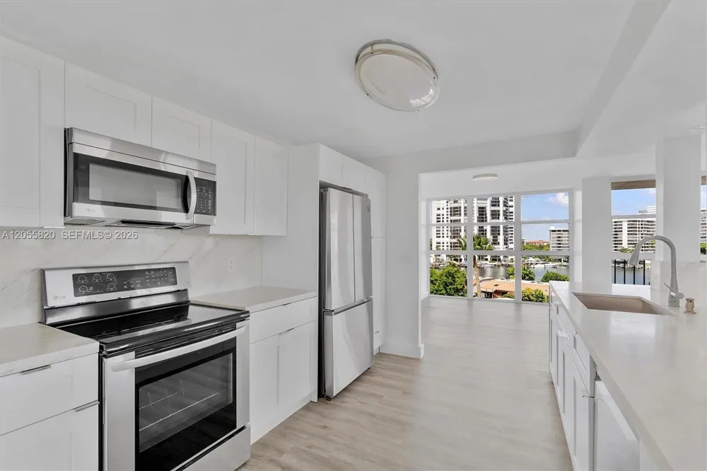 200 Leslie Dr #631 Hallandale Beach, FL 33009