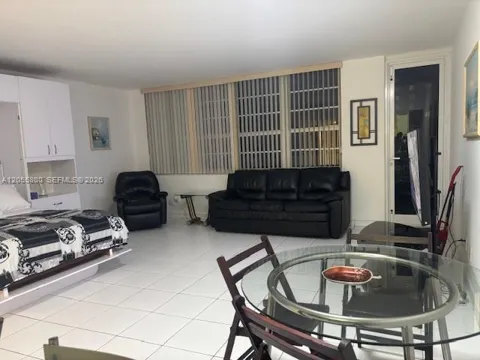100 Lincoln Rd #1030