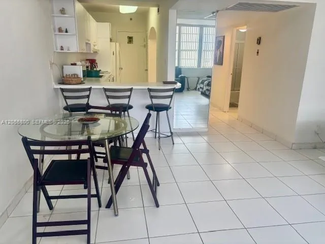 100 Lincoln Rd #1030 Miami Beach, FL 33139